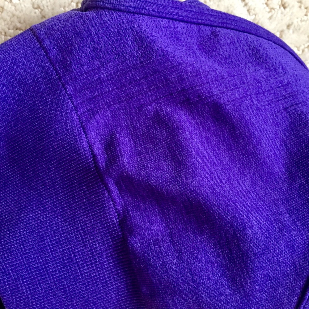 Lululemon Purple Seamless Strappy Back Sports Bra Top Women's - Picture 4 of 4